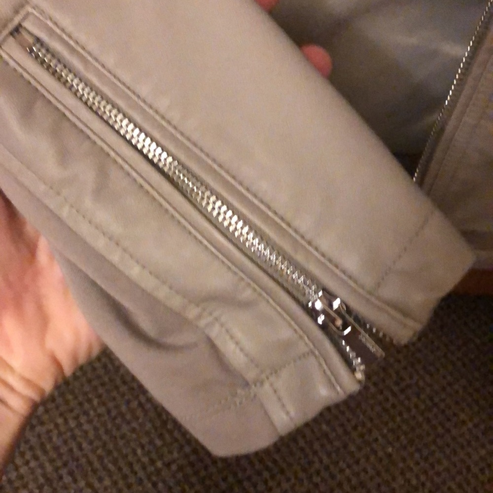 Express Jacket Size Medium - image 5